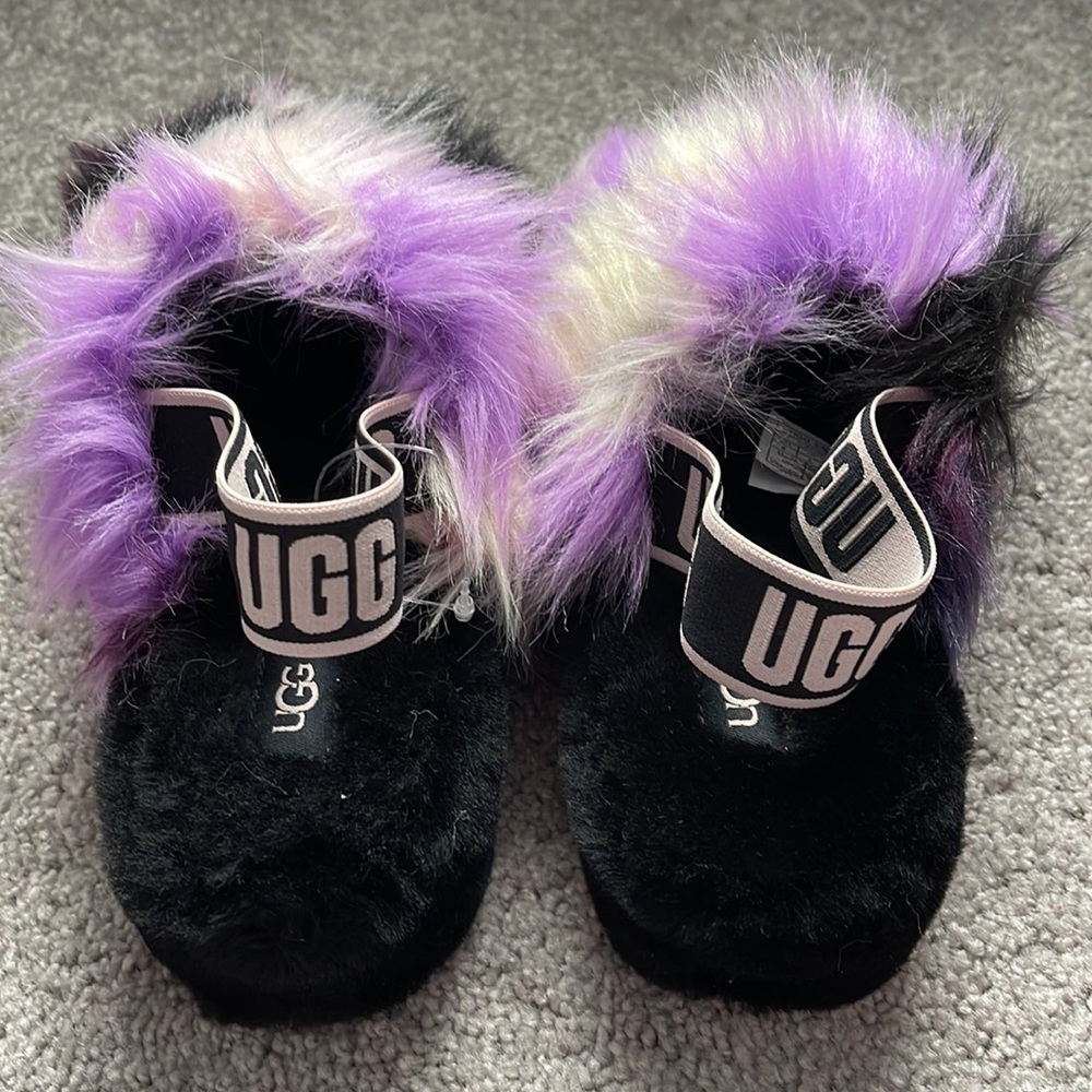 Ugg slippers - Picture 3 of 5